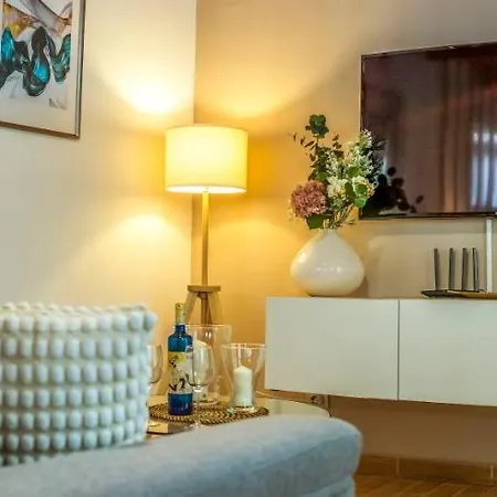 Loft En Zona Puerto Palmas De Gran Canaria * Лас-Пальмас-де-Гран-Канария